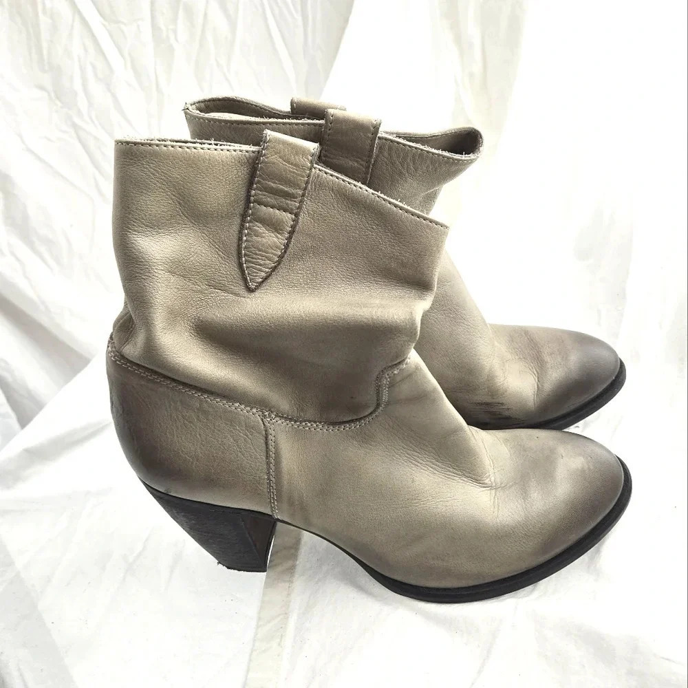 Cordani Provo Distressed Boots - Picture 4 of 14
